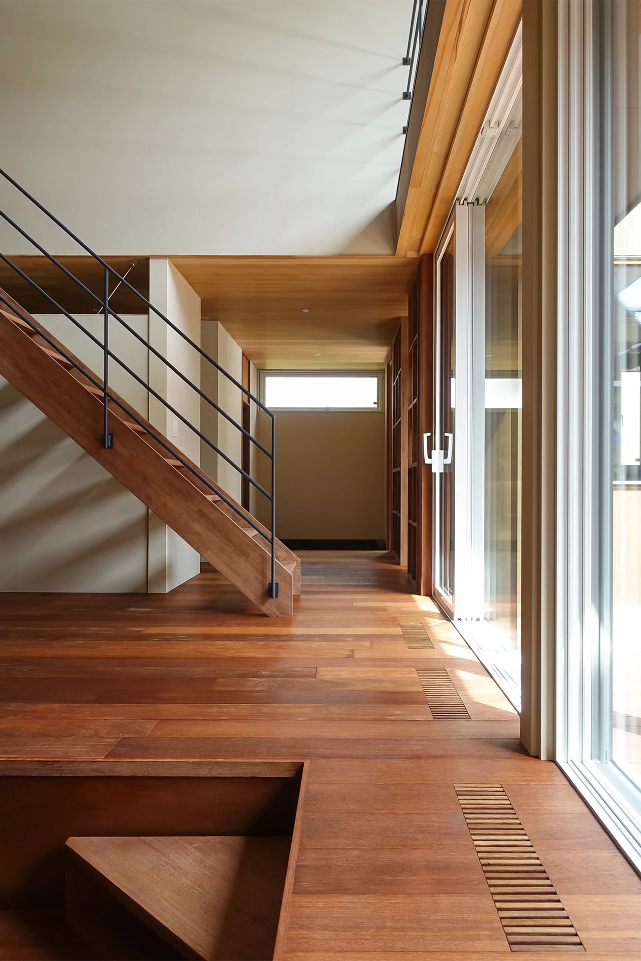 菊名の家_05_リビング